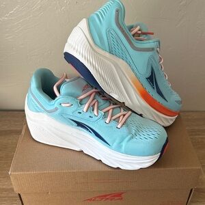 Altra Aqua and White Athletic Shoes